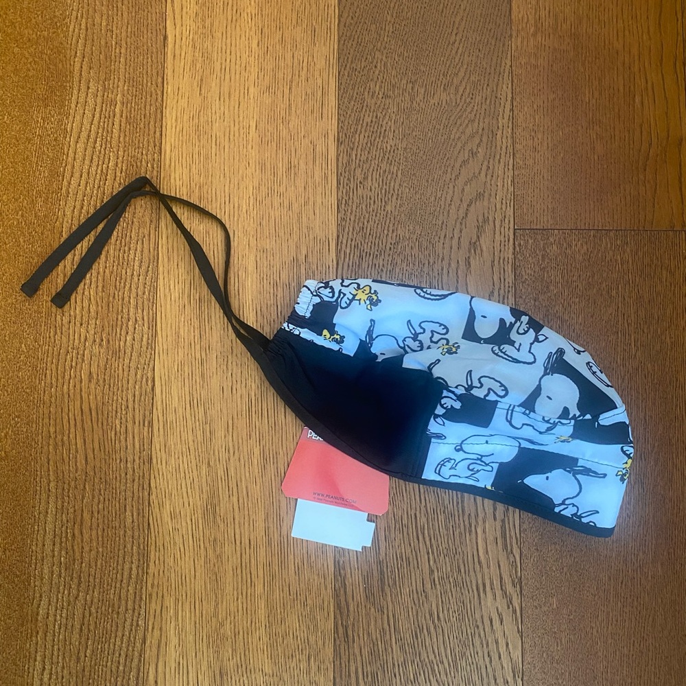 NWT Cute peanuts snoopy surgical hair cap